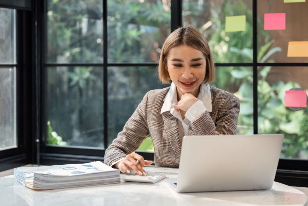 Różnice między podatkiem liniowym a skalą podatkową – co wybrać? 